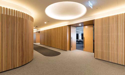 نمای چوب در داخل ساختمان